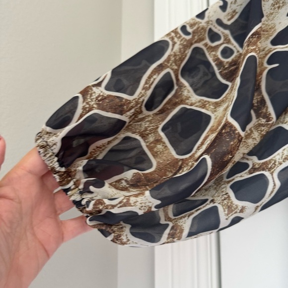 Issue Beaded Lace Lined Mini Dress - Picture 2 of 9